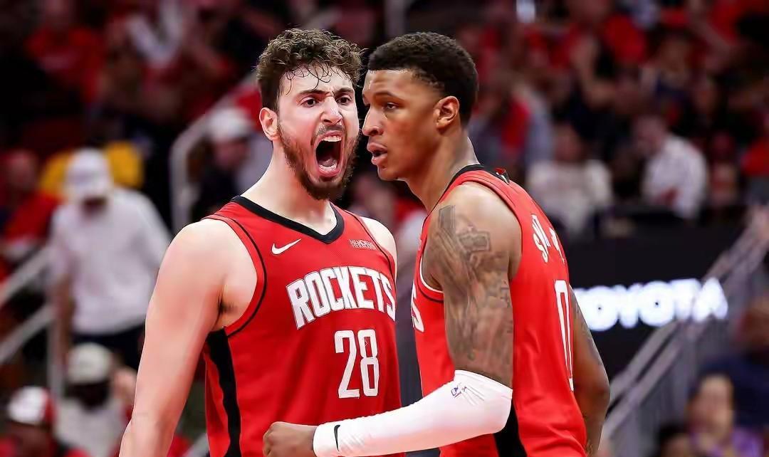 从休斯敦火箭围绕NBA季后赛战术微调到风云突变纽约尼克斯窗口期调整名单，法兰克福围绕亚冠单刀错失的简单介绍